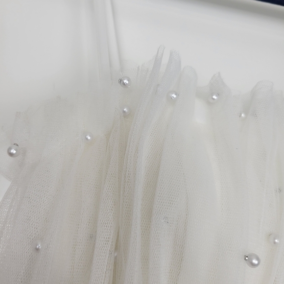 NWT TLC Say Yes Juniors Tulle & Faux Pearl Tiered Ball Gown Size 0 - Picture 4 of 15